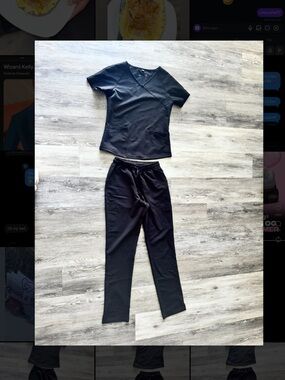 Black Medical Scrub Set - Top & Pants